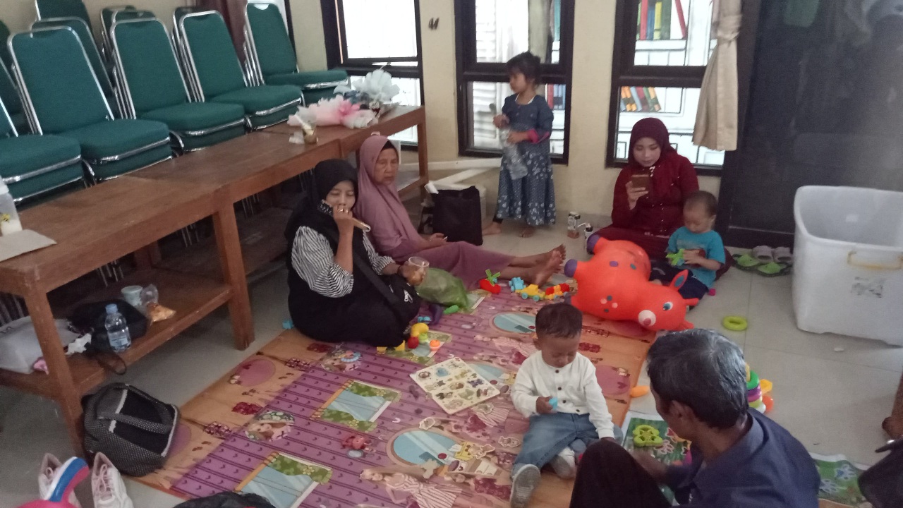 Sediakan Play Ground, Wisuda Staimas Wonogiri Ramah Anak - Berita Wonogiri