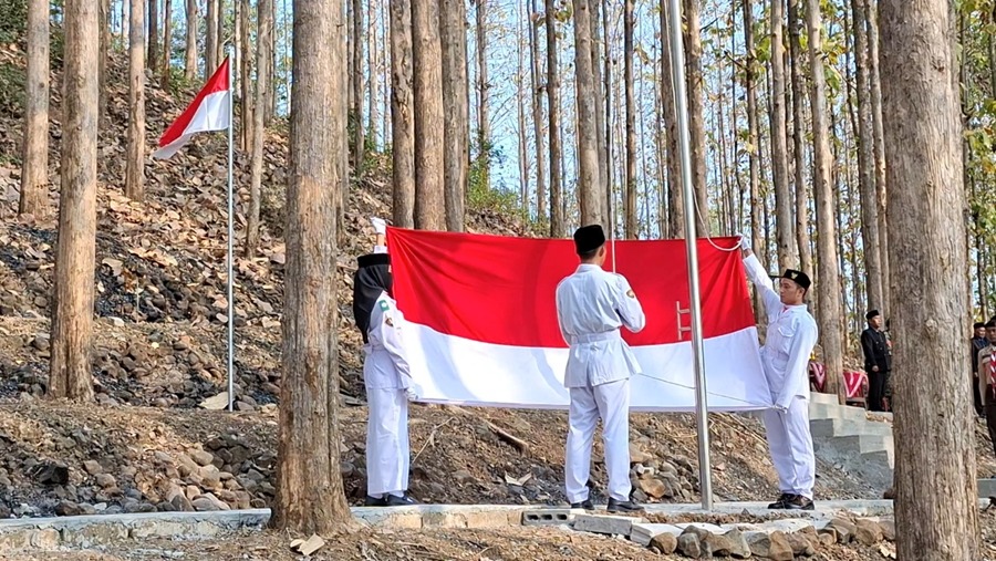 Upacara HUT RI ke-81 di Lereng Gunung, Desa Gedawung Hadirkan Semangat Kemerdekaan