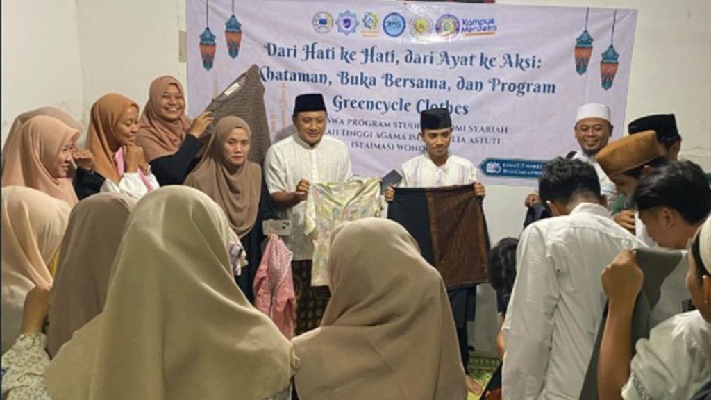 Prodi ES STAIMAS Bukber sekaligus Greencycle Clothes, Berikut ini Manfaatnya